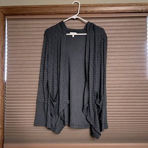 Gray open cardigan